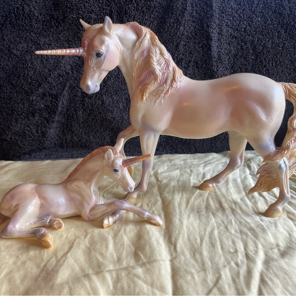 Mirabella and Foal Unicorn Breyer